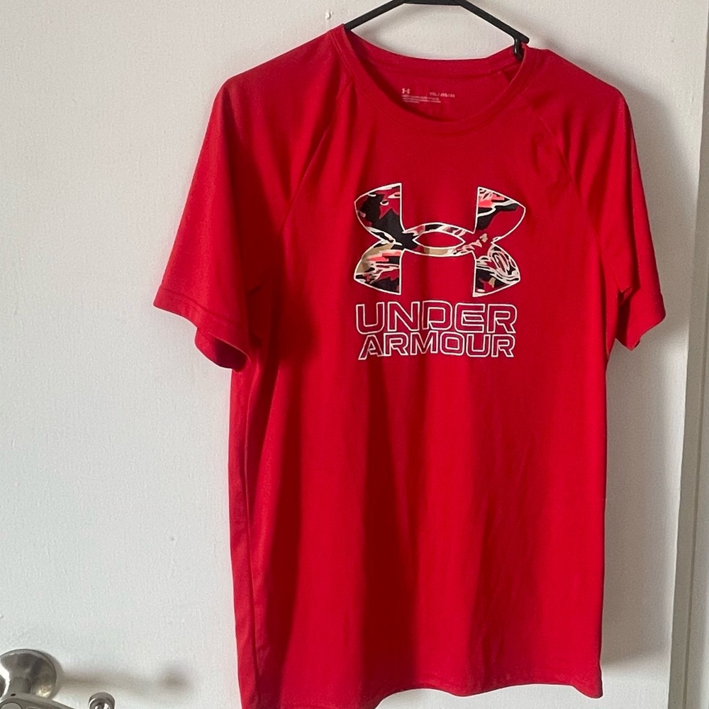 Set of 3 Boys Under Armour Red T-Shirts